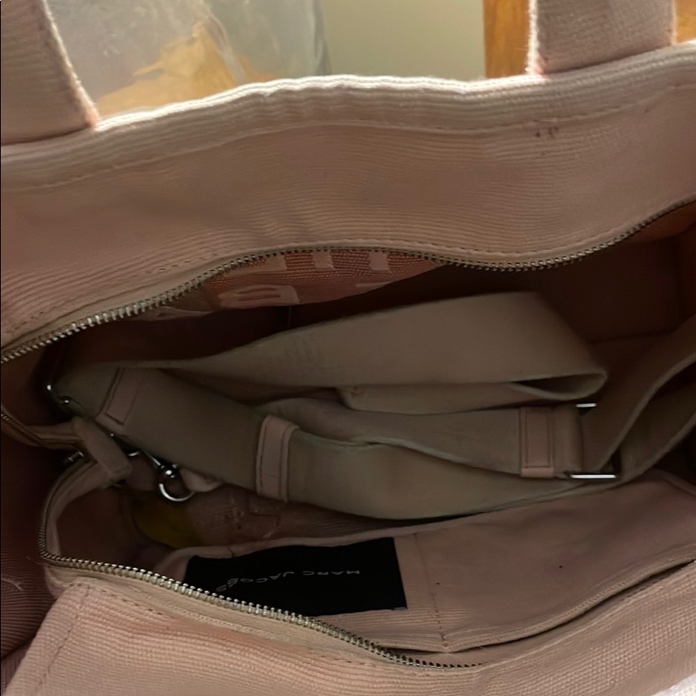 Marc Jacobs The Tote Bag Pink Canvas Tote - Picture 2 of 3